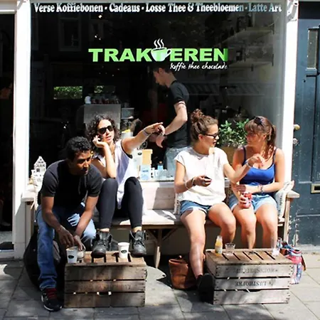 ベッド・アンド・ブレックファスト Guestroom Traza 37 *